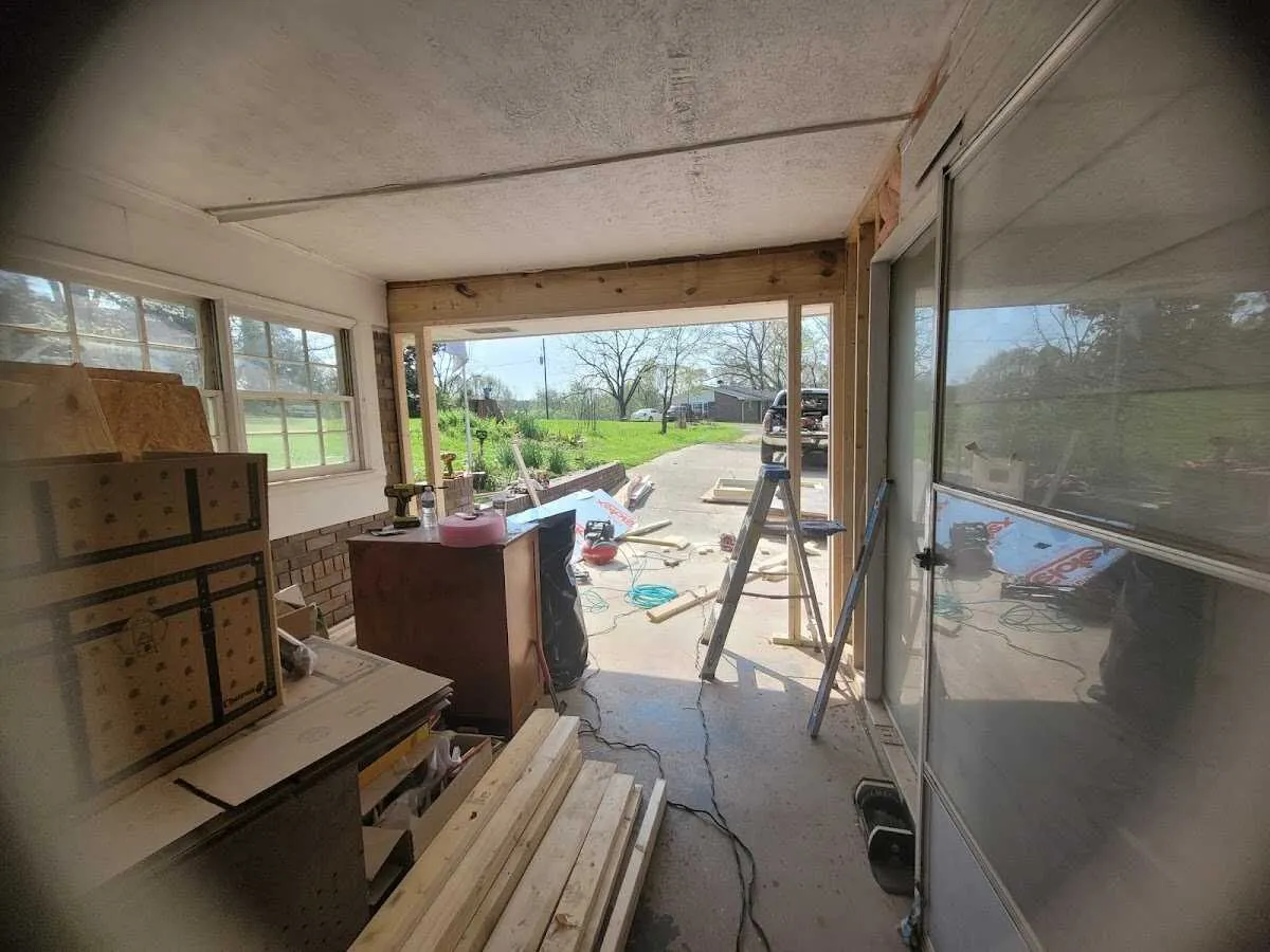 Air movers and dehumidifier for Drying & Dehumidification in Hempfield